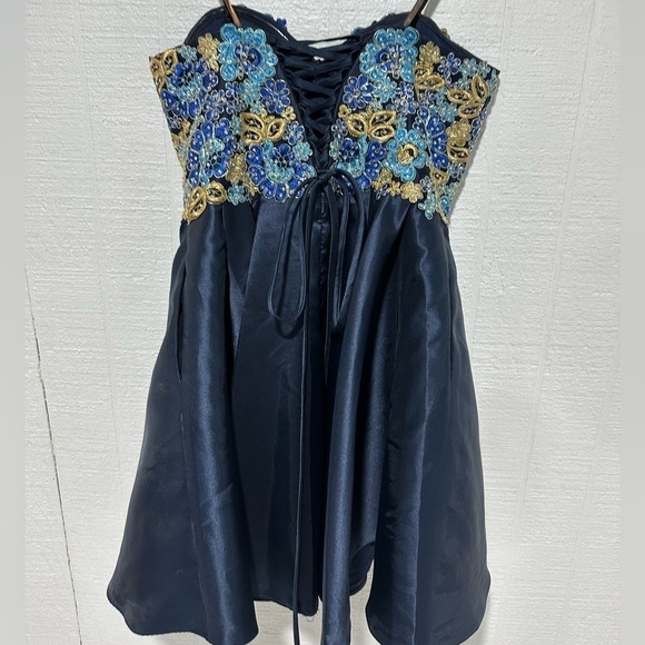 Camille La Vie embellished strapless bodice a line formal mini dress size 12 - Picture 5 of 10